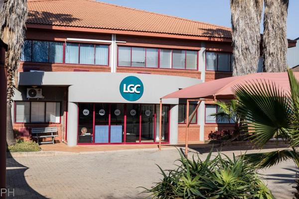 Kyalami Business Park, renowned for its strategic proximity to Waterfall, excellent ...
