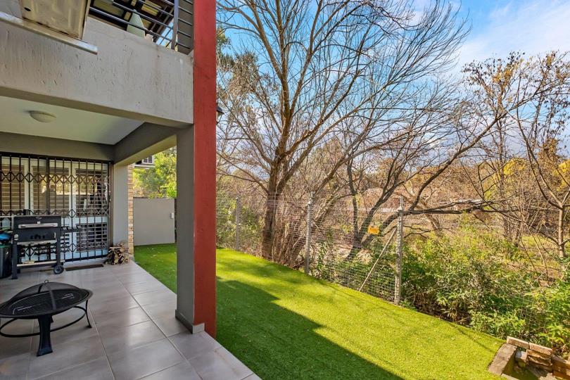 3 Bedroom Apartment / flat for sale in Rivonia - P24-116130149