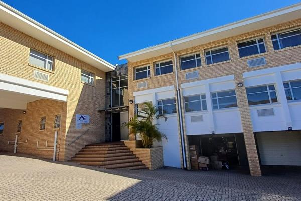 Spacious and versatile office space to let in a prestigious building on Mangold Street ...