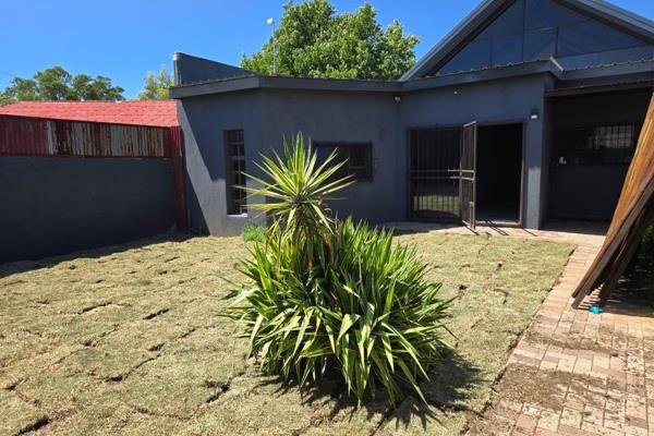 1 Bedroom Apartment to Rent in Fichardt Park