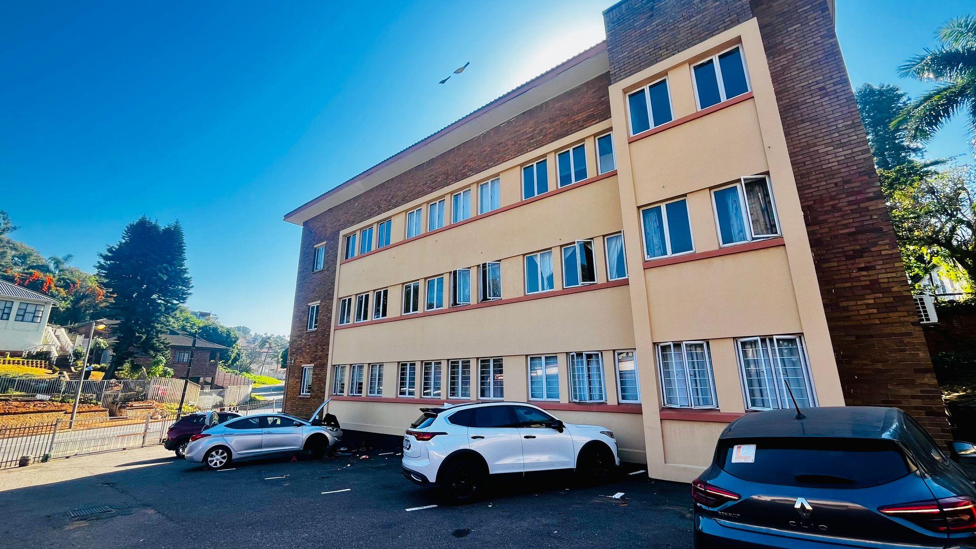 2.5 Bedroom Apartment / flat for sale in Umbilo - P24-112572180