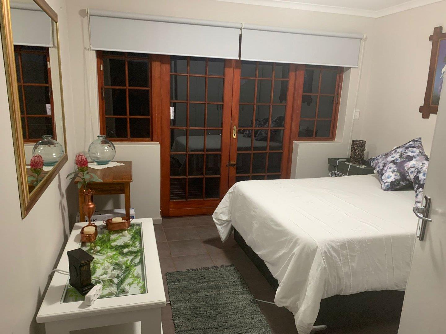 Photo of 4 Bedroom House for sale in Fraaiuitsig