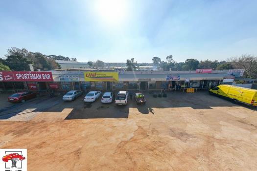 Commercial ƽ̨ for sale in Pomona