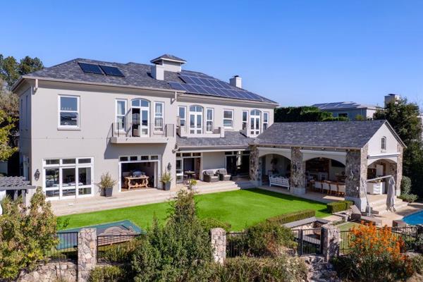 Nestled within the prestigious and secure Waterfall Country Estate, this exquisite residence offers the epitome of modern luxury and refined elegance. Designed with comfort, entertainment, and functionality in mind, the home caters to both relaxed family living and stylish ...