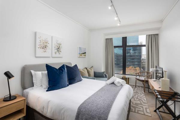 Exclusive sole mandate

This beautiful, fully furnished studio apartment is situated on ...