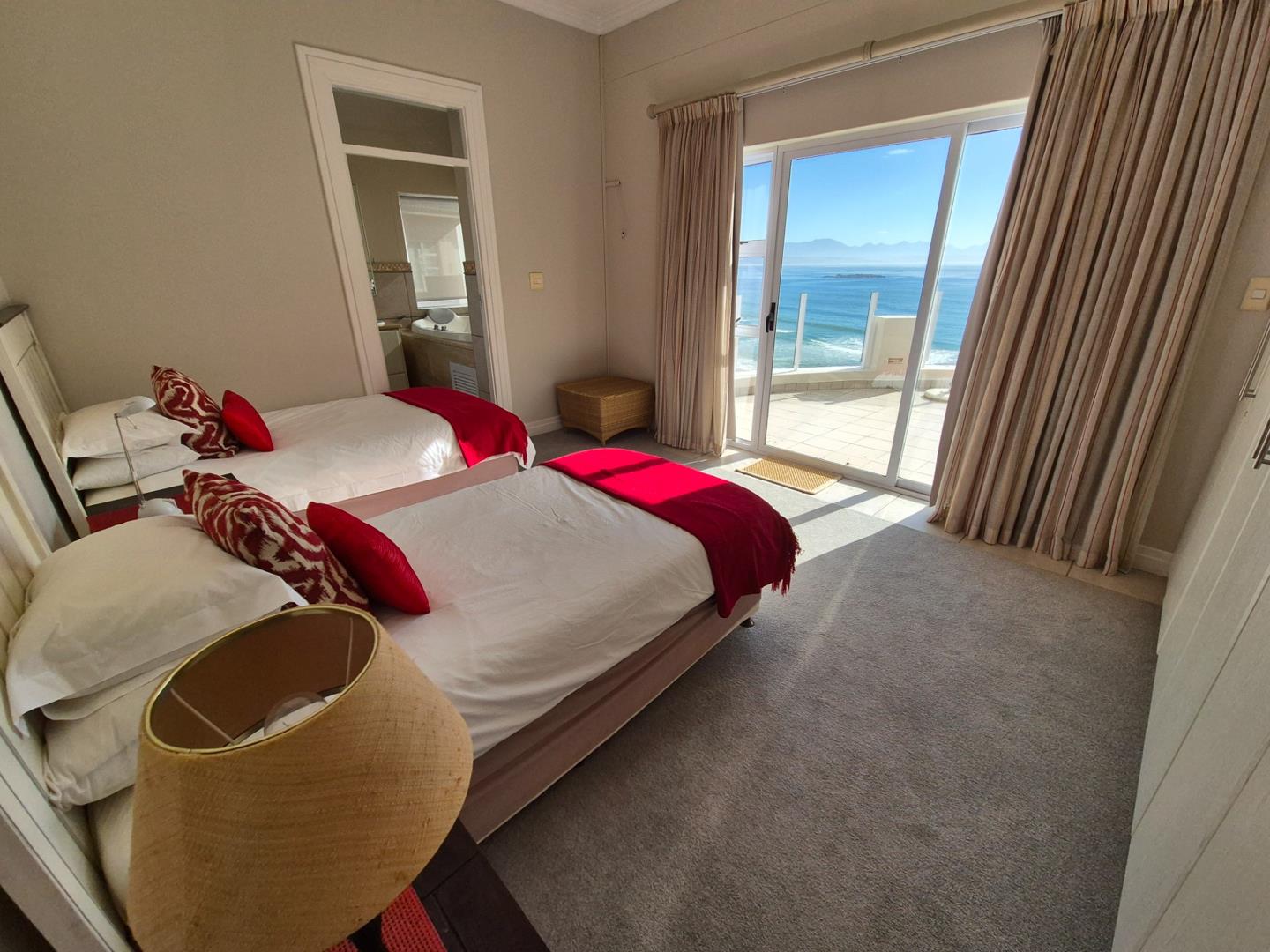 Photo of 3 Bedroom Apartment / flat for sale in Diaz Beach