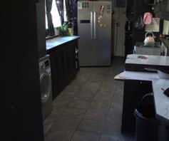 House for sale in Fichardt Park
