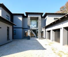 House for sale in Sunward Park