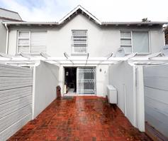 Apartment / Flat for sale in Plumstead