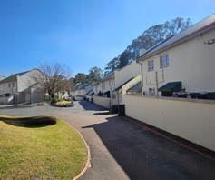 Townhouse for sale in Helderkruin