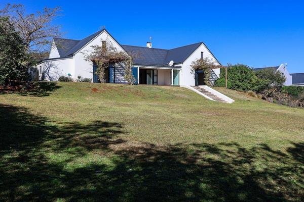 Harcourts Hilton is proud to present this exceptional Non-Distressed Auction opportunity with bidding to start from R5 500 000!
Rare Opportunity in The Gates Estate – North-Facing Home with Panoramic Views.

Set within the ...