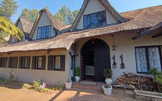 4 Bedroom House for sale in Winterskloof