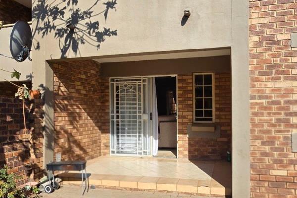 Eco Park Estate Property : Apartments / flats to rent in Eco Park ...