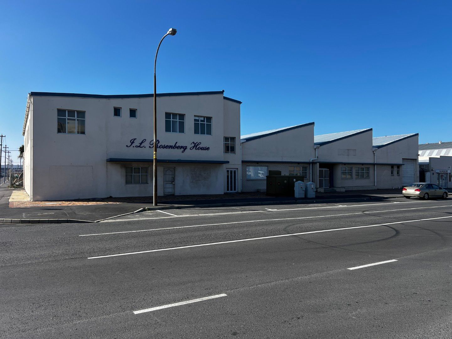 Industrial property to rent in Parow East - 40 West Street - P24-116177035
