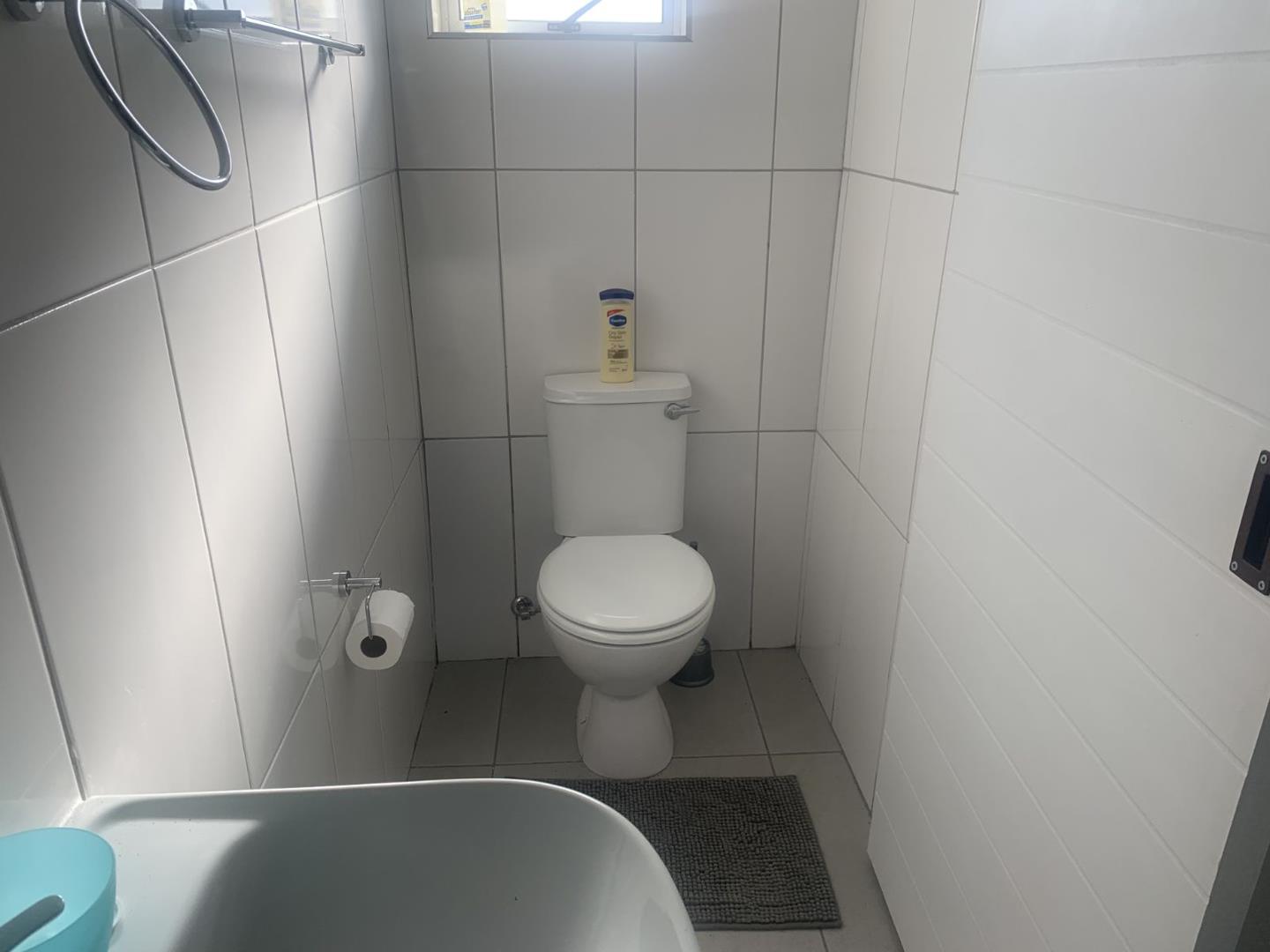 Photo of 3 Bedroom House for sale in Albertinia