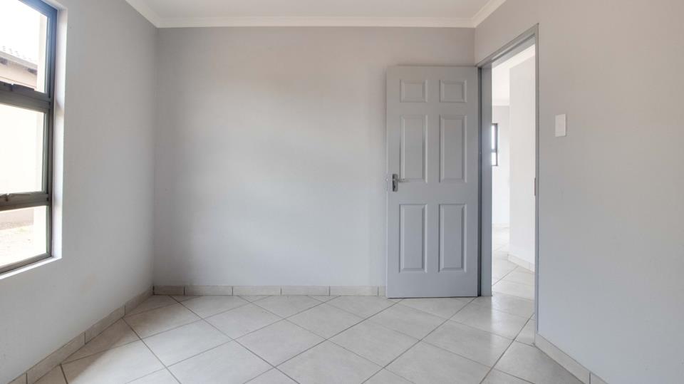 Listing number: P24-117601157, Image number: 3