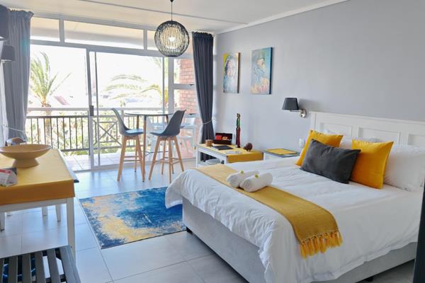 This fully renovated, fully furnished studio apartment is the perfect lock-up-and-go ...