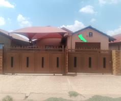 House for sale in Tokoza