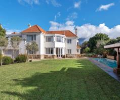 House for sale in Rondebosch
