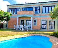House for sale in Cola Beach