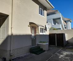Apartment / Flat for sale in Kenilworth