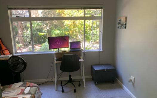 0.5 Bedroom Apartment / Flat for sale in Three Anchor Bay