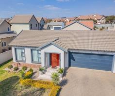 House for sale in Summerfields Estate