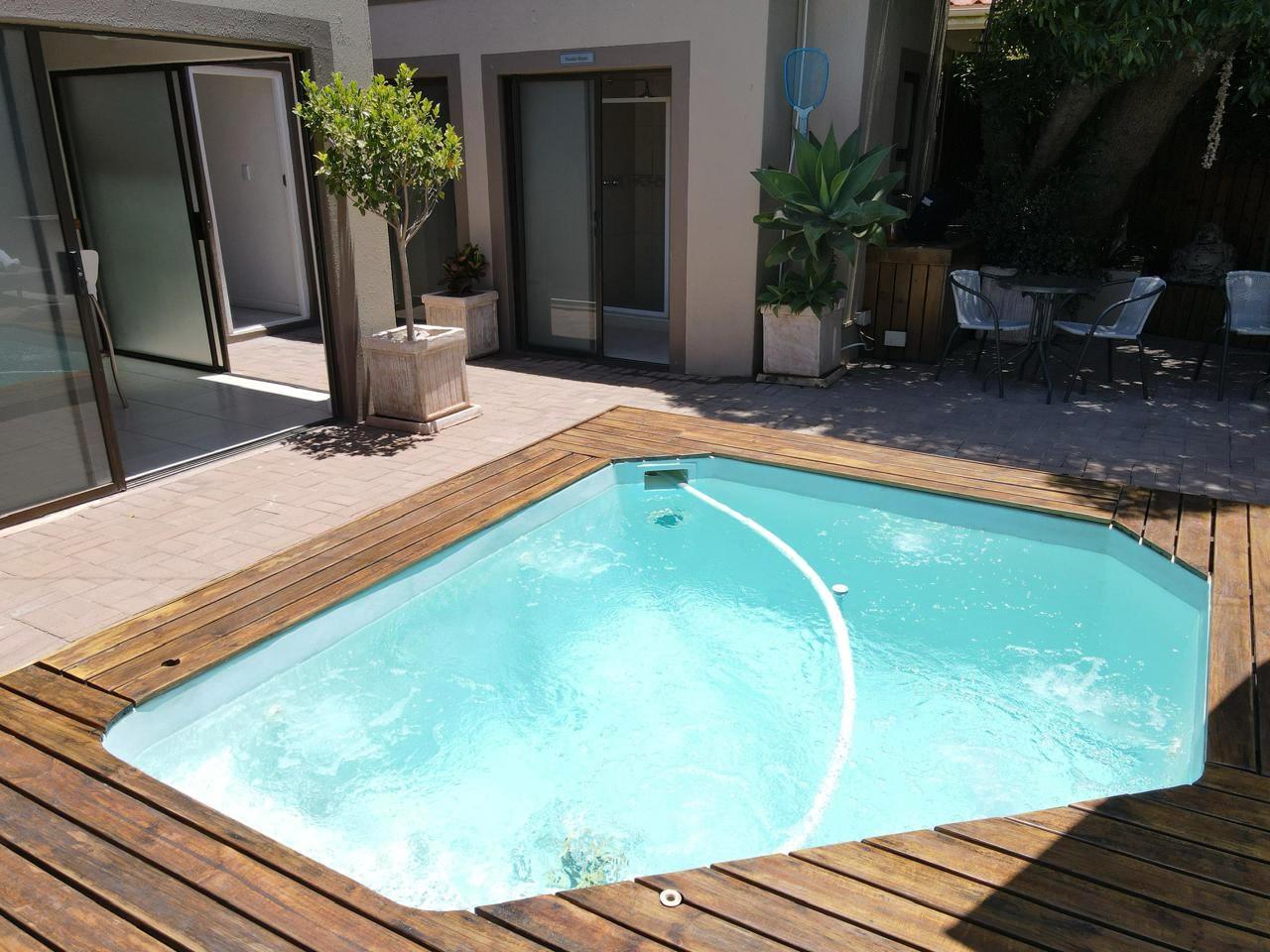 Photo of 1 Bedroom Apartment / flat to rent in Bluewater Bay