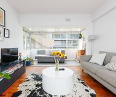 Apartment / Flat for sale in Mouille Point
