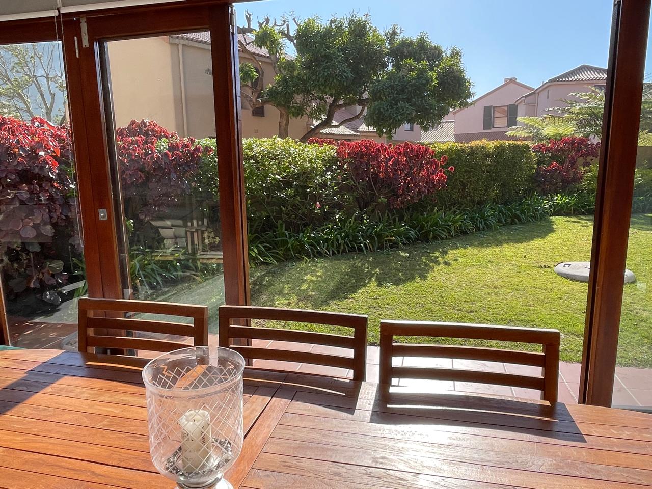 Photo of 4 Bedroom Townhouse to rent in Central Beach