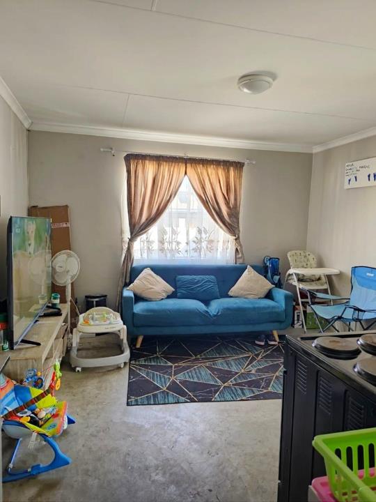 2 Bedroom Apartment / flat for sale in Riverside View - P24-116234609