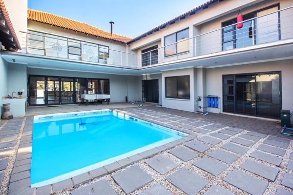 Exceptional 5-Bedroom Home for Sale in The Wilds Estate

Discover refined elegance and spacious family living in this magnificent ...