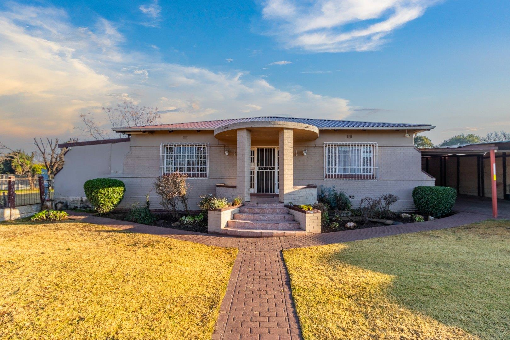 Dalview Property : Property and houses for sale in Dalview : Property24.com