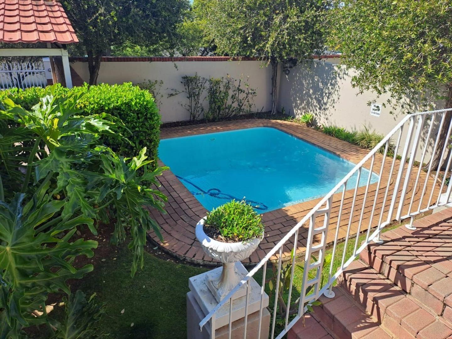3 Bedroom Apartment / flat for sale in Rivonia - P24-116257734