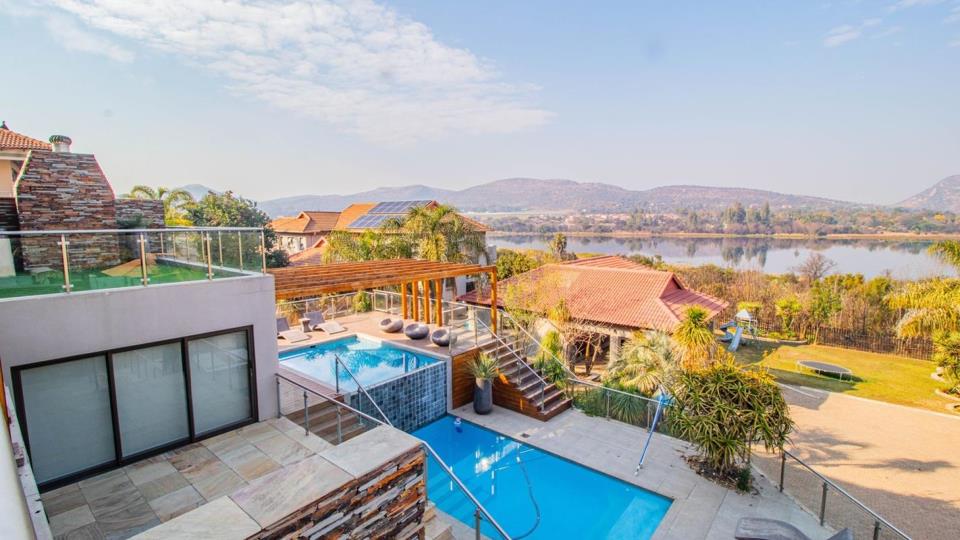 Listing number: P24-116101799, Image number: 2