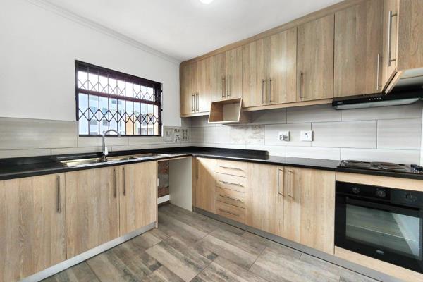 This one bedroom flat has been tastefully renovated to provide a sunny, well-lit and spacious living experience, allowing a warm, cosy ...