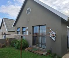 Townhouse for sale in Sunnyridge