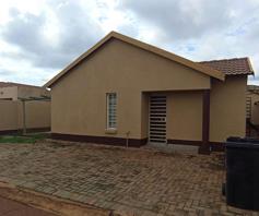 House for sale in Chantelle