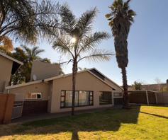 House for sale in Farrarmere