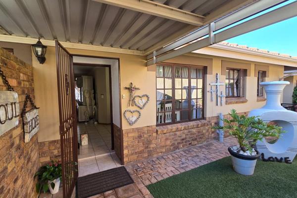 &quot; FULLY FURNISHED FUTURE HOME&quot;
(UNFURNISHED OPTION AVAILABLE)

Karis Properties is thrilled to present an exceptional ...
