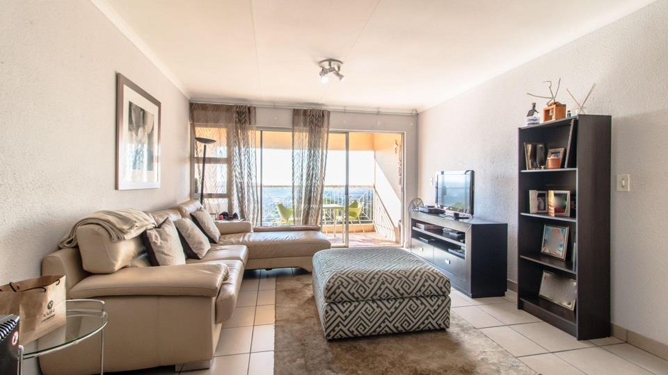 Listing number: P24-116053050, Image number: 2, Image