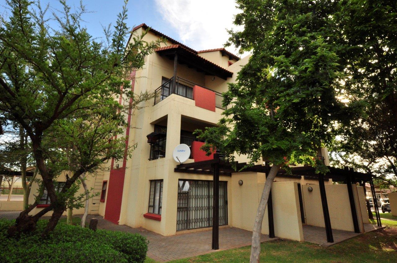 Bedroom Apartment flat for sale in Oukraal Estate 111 Oukraal