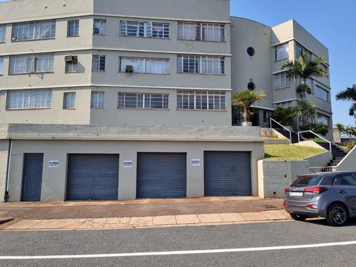 2 Bedroom Apartment / flat for sale in Umbilo - P24-113061637