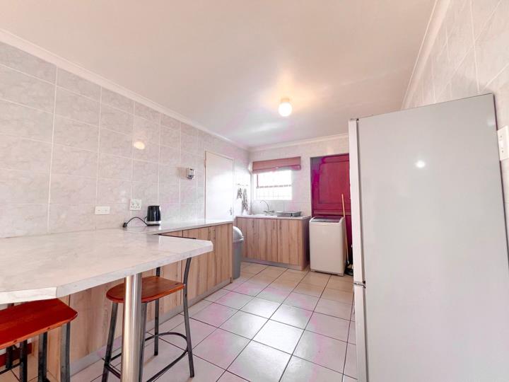 Listing number: P24-116317220, Image number: 3, Image