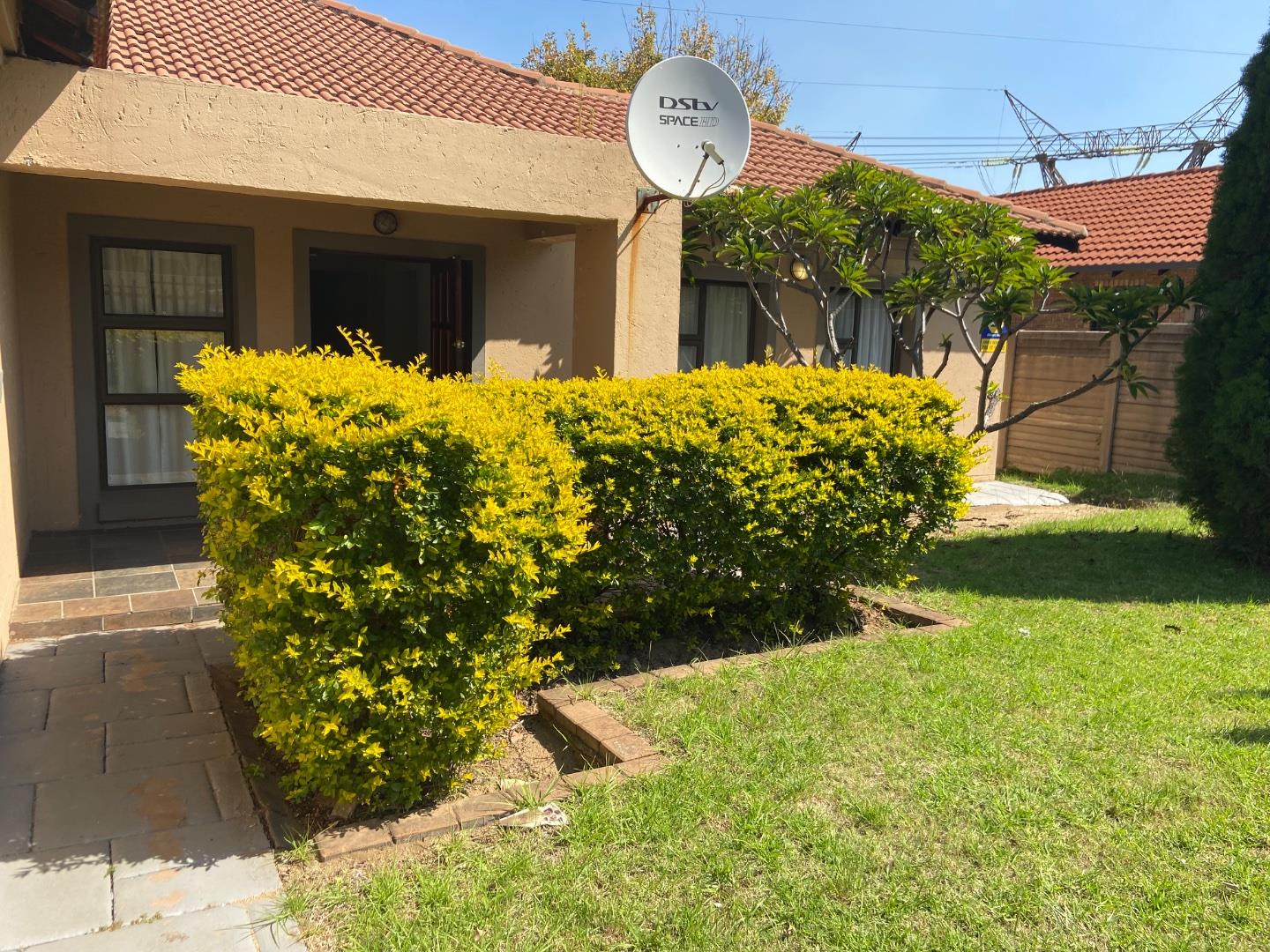 3 Bedroom House for sale in The Reeds - P24-116318050