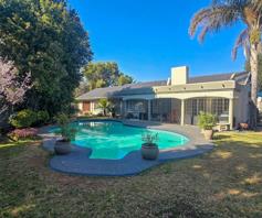 House for sale in Farrarmere