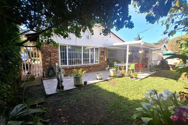 TAKE TIME TO VIEW VIDEO TOUR

This charming, pet-friendly two-bedroom townhouse in ...