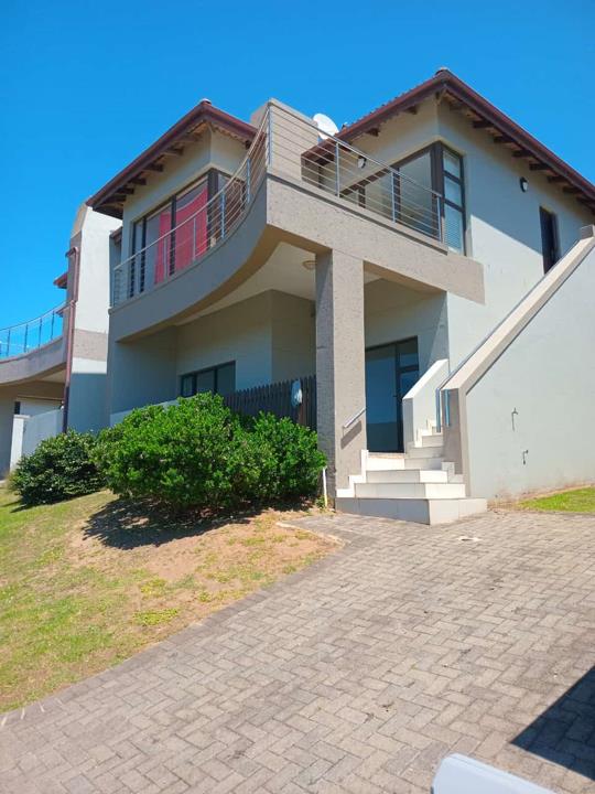 3-bedroom-house-for-sale-in-winterstrand-p24-116321966