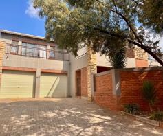 Townhouse for sale in Sugar Bush Estate