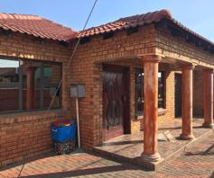 House for sale in Mahube Valley